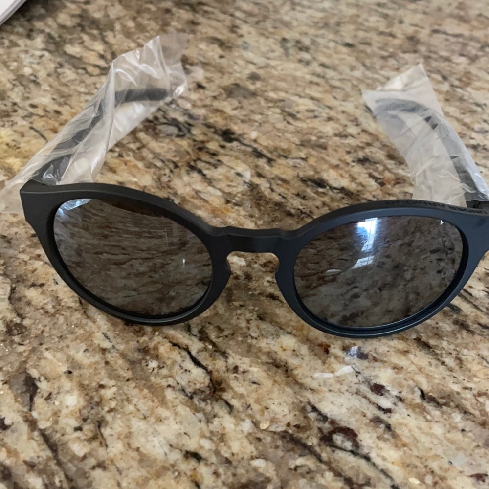 Under Armour UNISEX Infinity Sunglasses